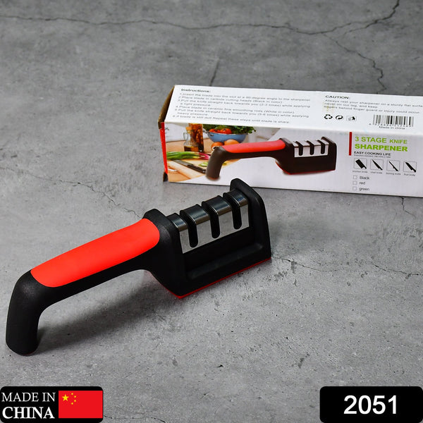 Manual knife sharpener with 3 stages for all knives